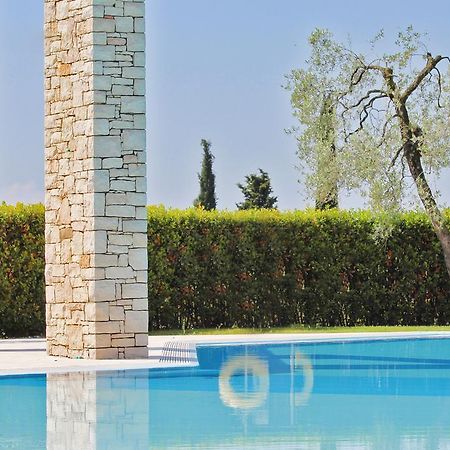 Residence "Borgo Le Torri" Toscolano Maderno Luaran gambar